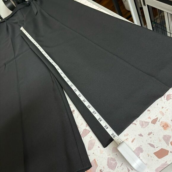 St. John Collection Wide Leg Wool Trouser in Black size 6 - Picture 10 of 15